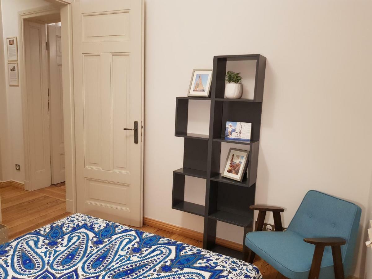 Movie Apartment Jezyce Poznan Bagian luar foto